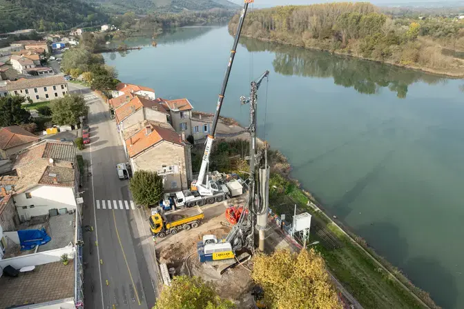  Quai Jules Roches à Serrières (07).